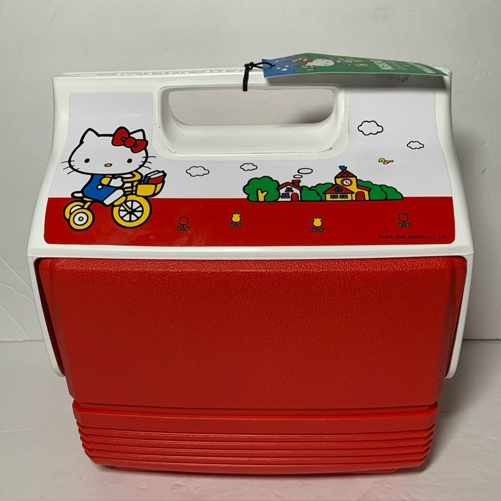 Sanrio Hello Kitty 6 Can Playmate Igloo Cooler Special Edition 4 Qt NWT